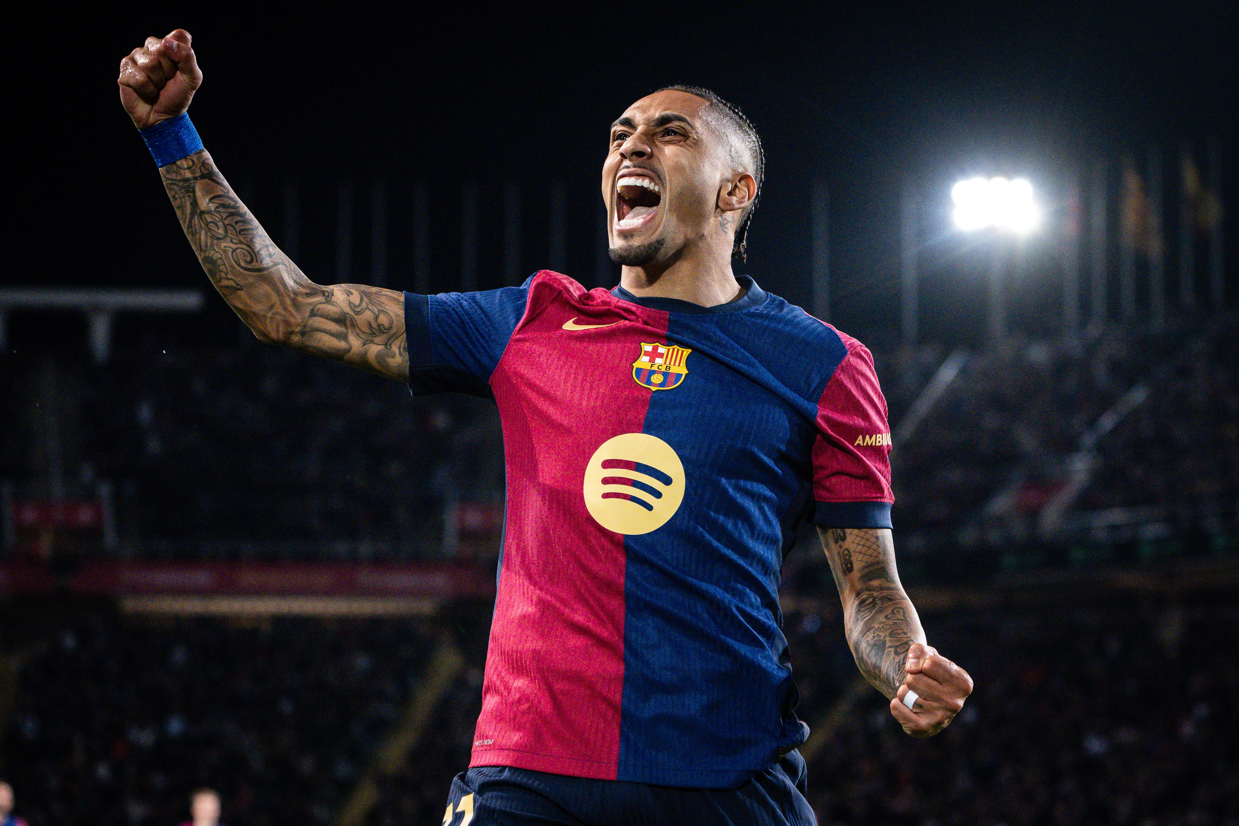 带来的能量, 为球队重新, 凭借与吉拉 带来的能量, 为球队重新, 凭借与吉拉