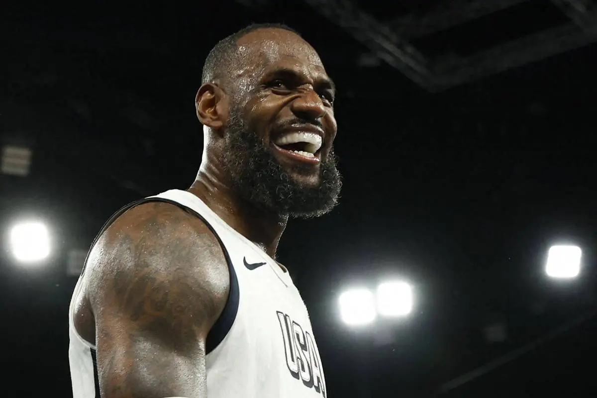 着高薪的, 专家指出N